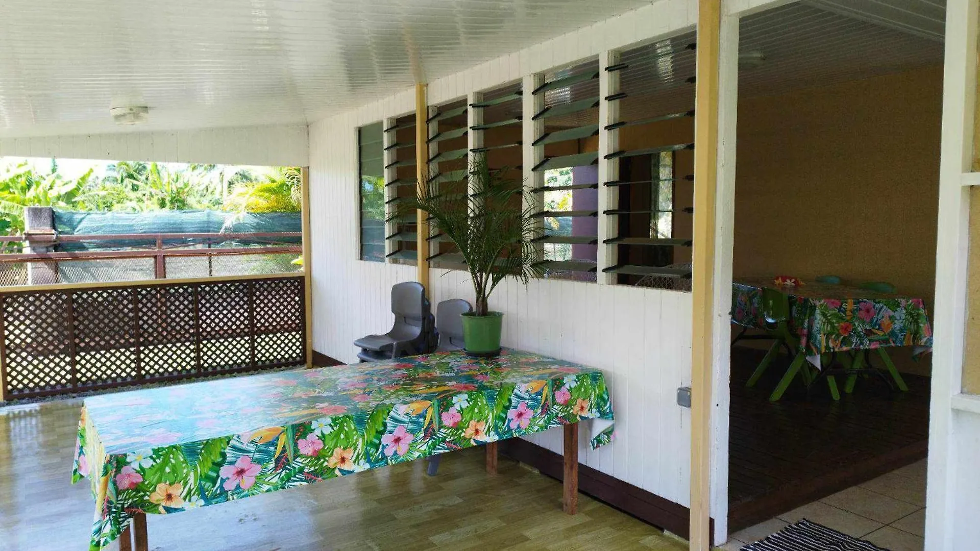 Dom wakacyjny Willa Moorea Fare Ta'Ahiamanu Polinezja Francuska